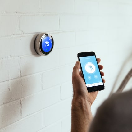 Lima smart thermostat